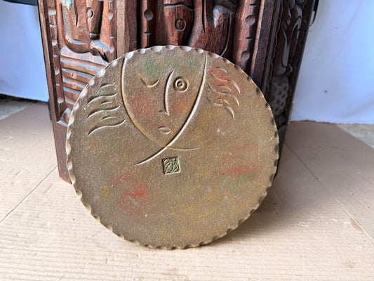 MCM Style Studio Pottery Face Wall Plaque Round Disc Bronze Tone Seal 9.25 in