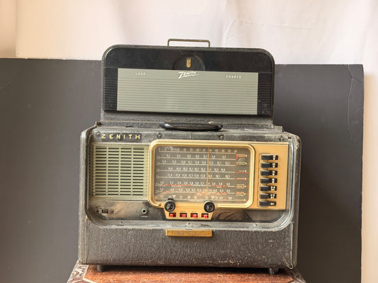 Vintage Zenith Trans-Oceanic B600 Wave-Magnet Shortwave Tube Radio 1950s 17"