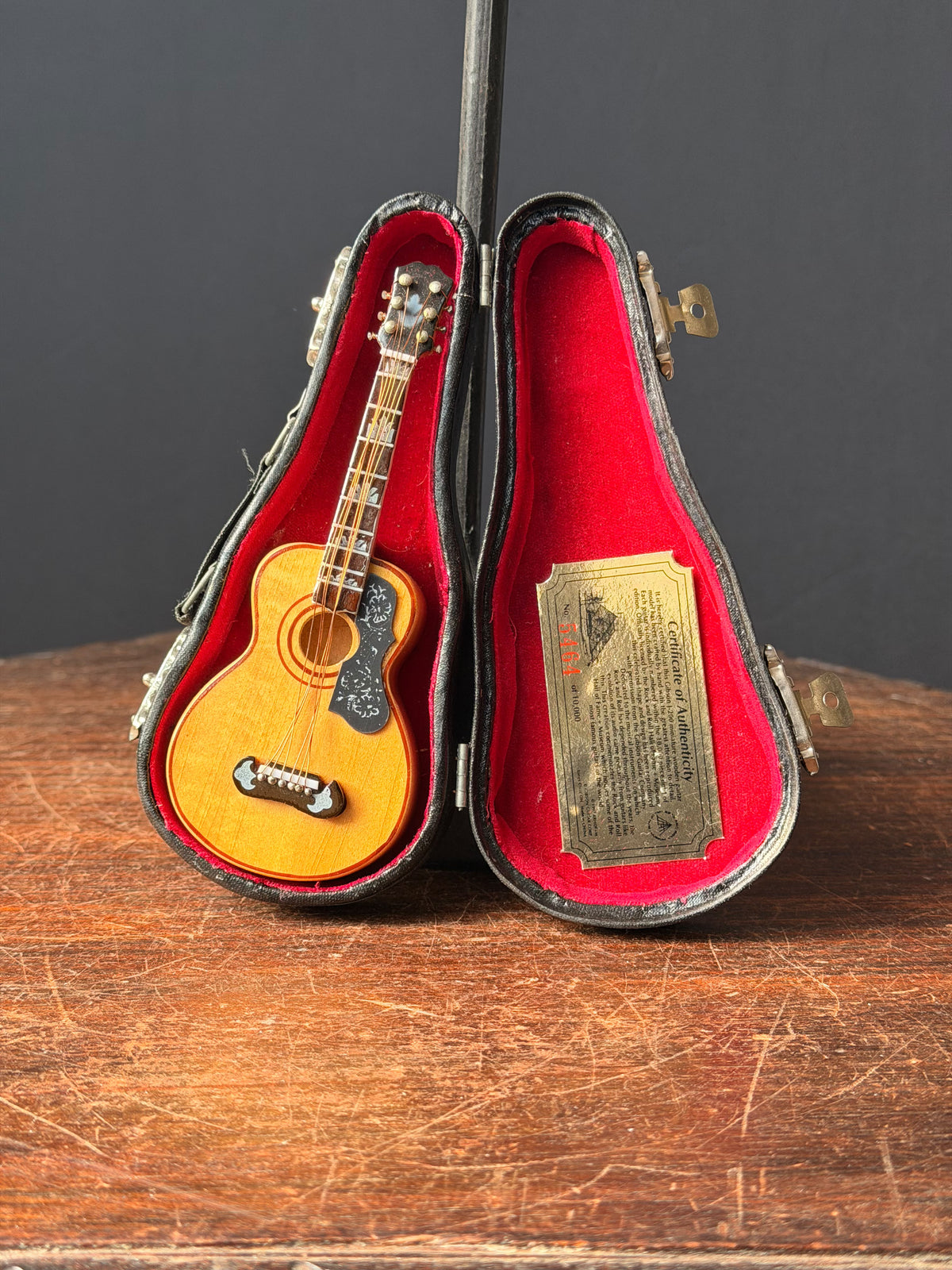 1997 Xonex Gibson J-200 Miniature Guitar & Case Rock & Roll Hall of Fame 5.4"
