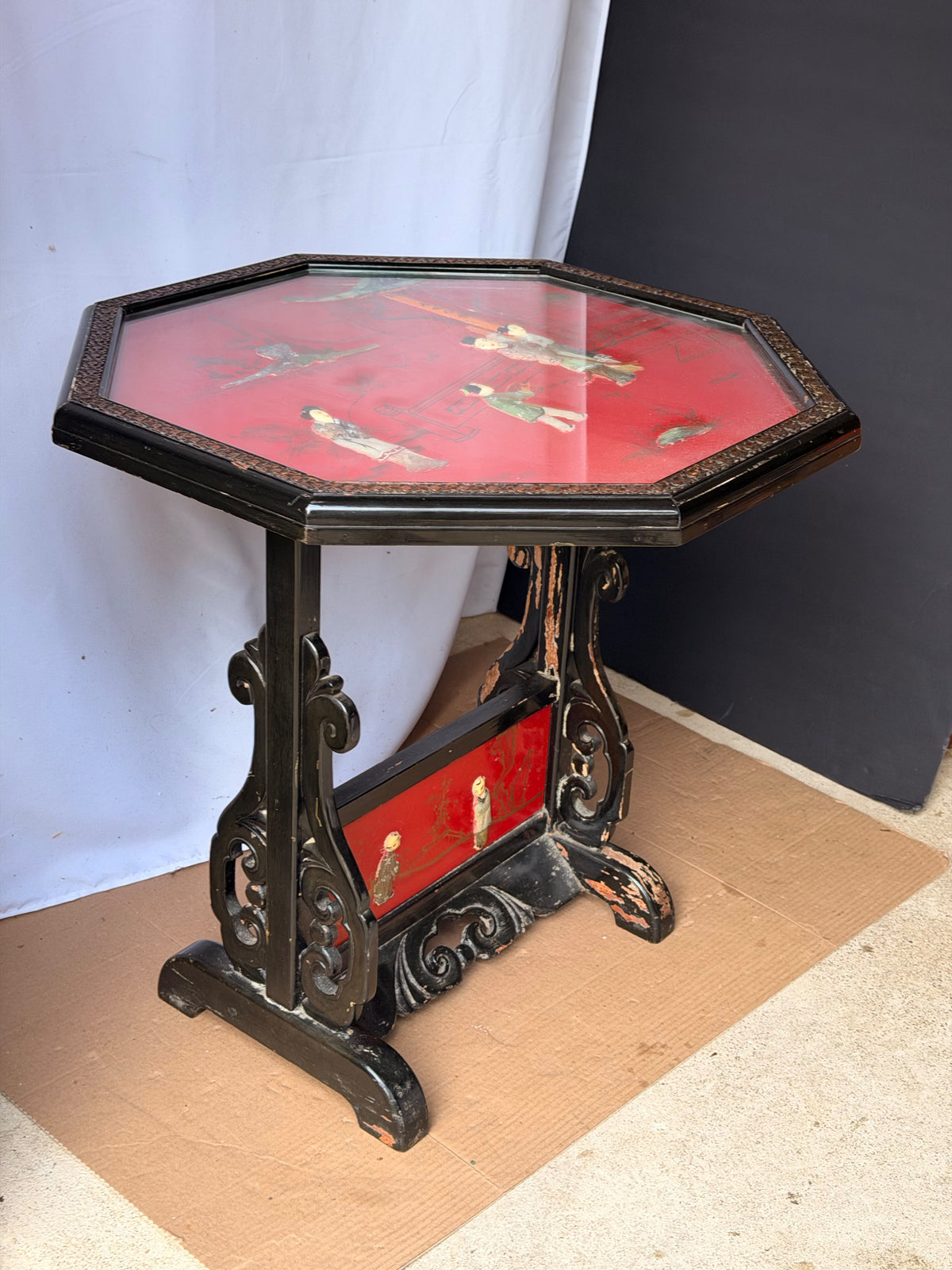 Vintage Chinoiserie Red Lacquer Octagonal Tilt Top Table Carved Stone Figures