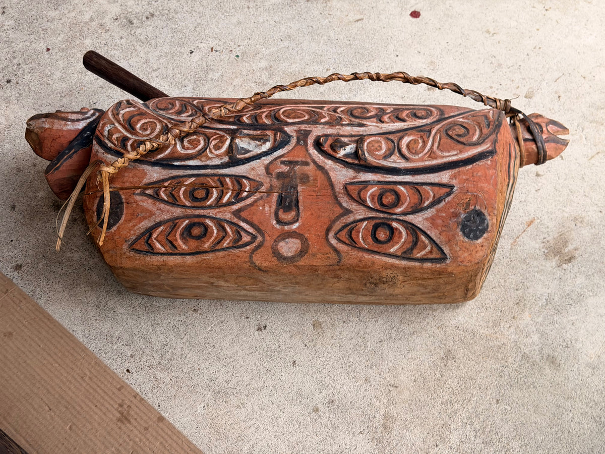 Vintage Sepik River Papua New Guinea Carved Painted Wood Vessel & Beater 28 in