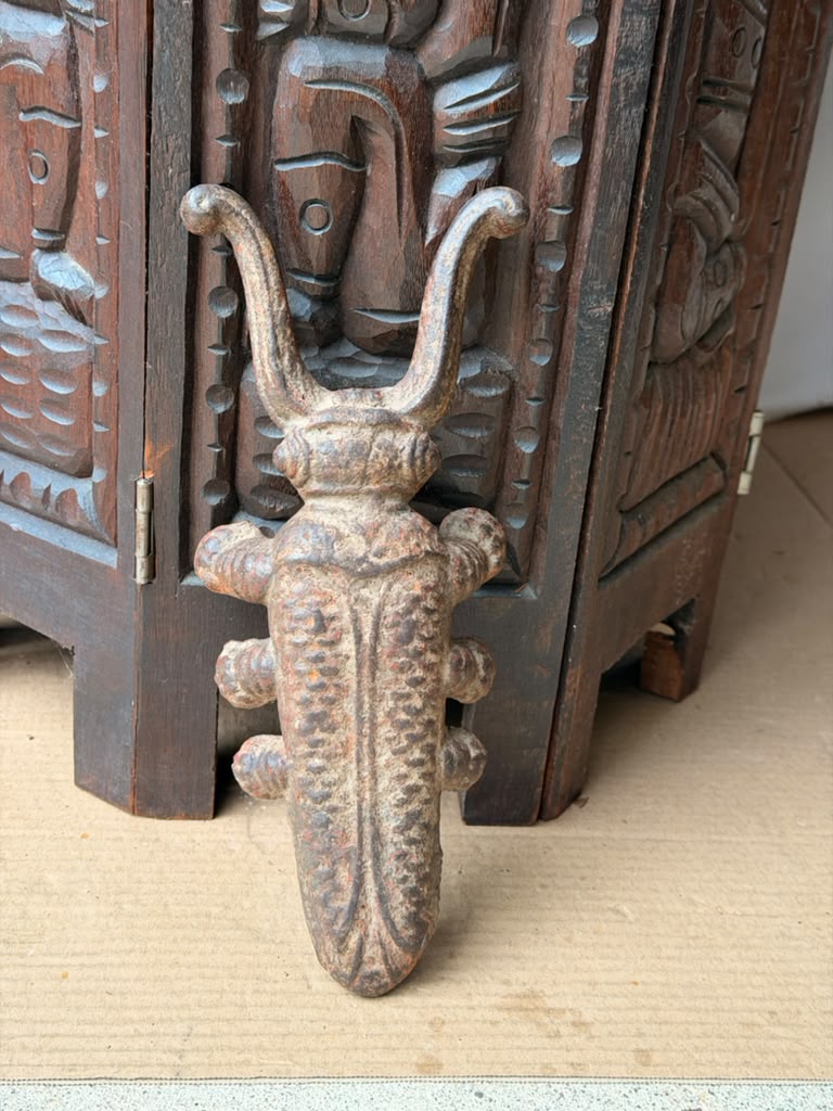 Vintage Cast Iron Beetle Boot Jack Insect Boot Remover Heavy 10.5in