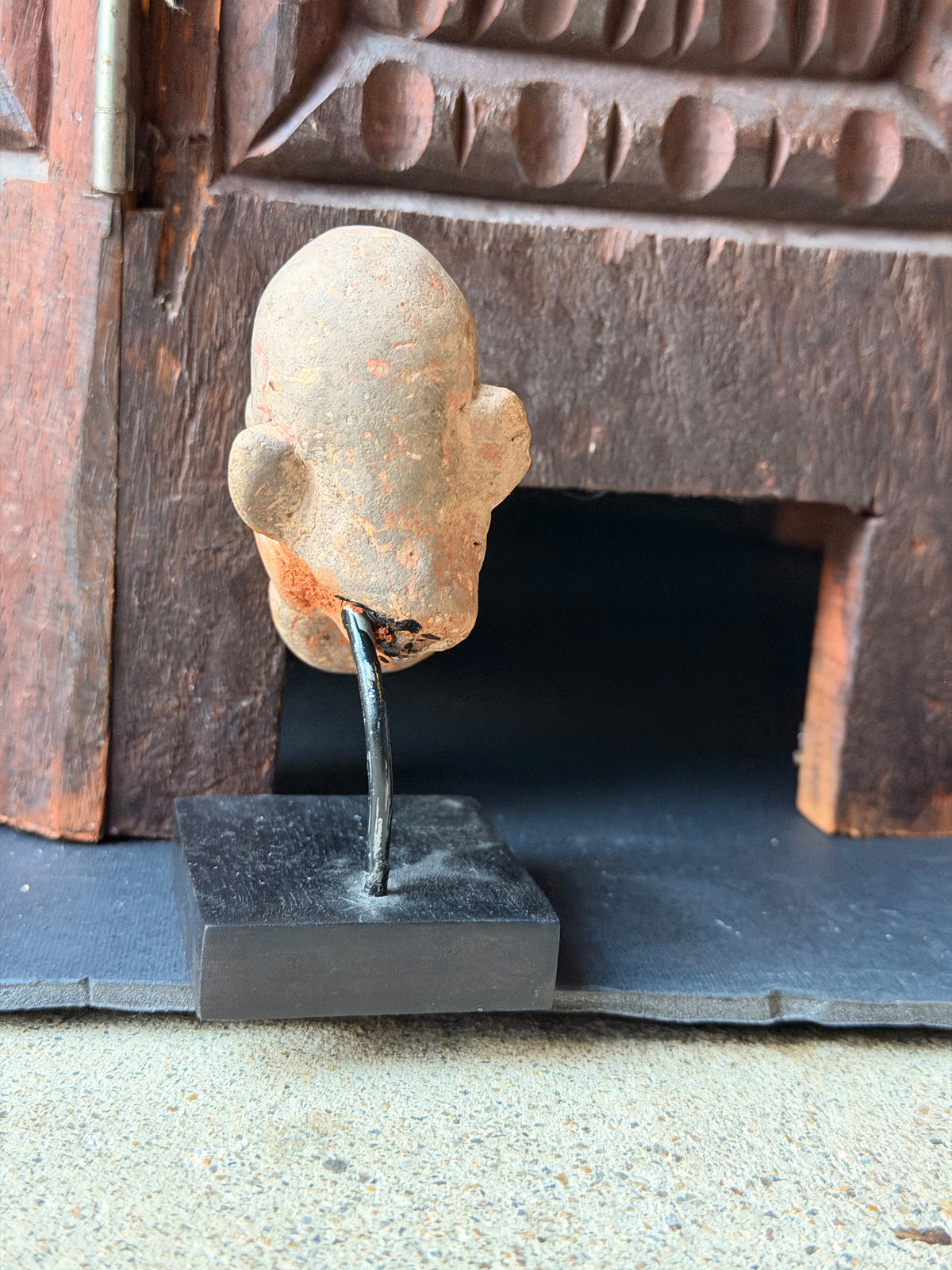 Bankoni Terracotta Head on Stand Mali Ex Barnes 3in – Age Untested