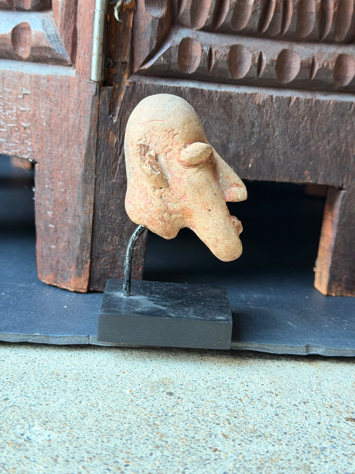 Bankoni Terracotta Head on Stand Mali Ex Barnes 3in – Age Untested