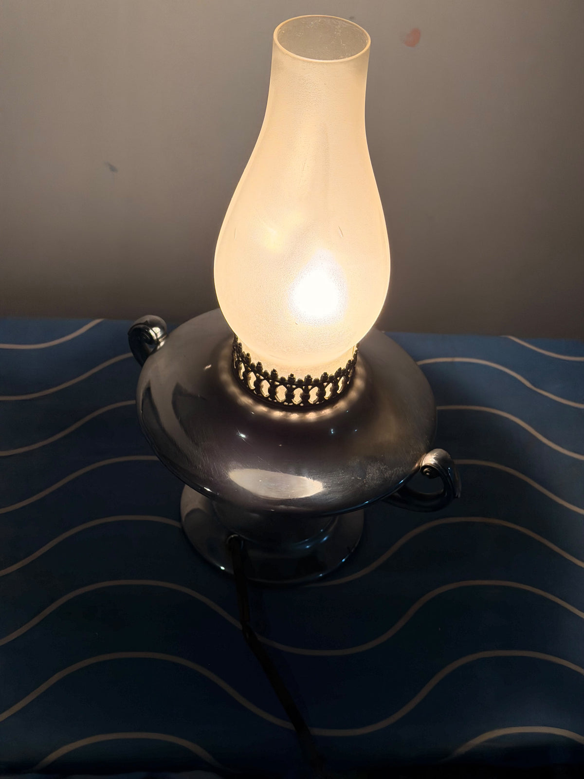 Vintage Wilcox Silver on Pewter Hurricane Table Lamp Frosted Glass Shade 11.5in