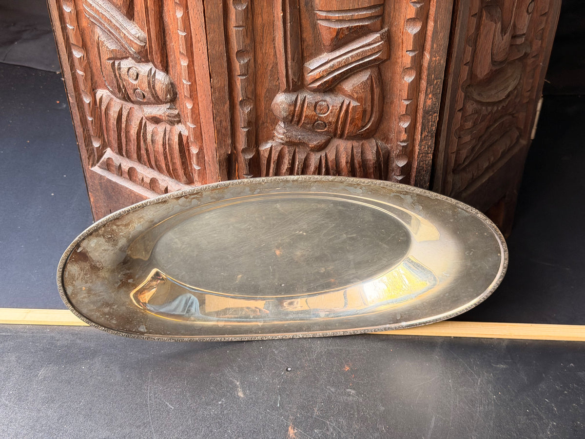 Vintage Wm A Rogers EPNS Silverplate Oval Bread Tray Serving Dish 490 10in