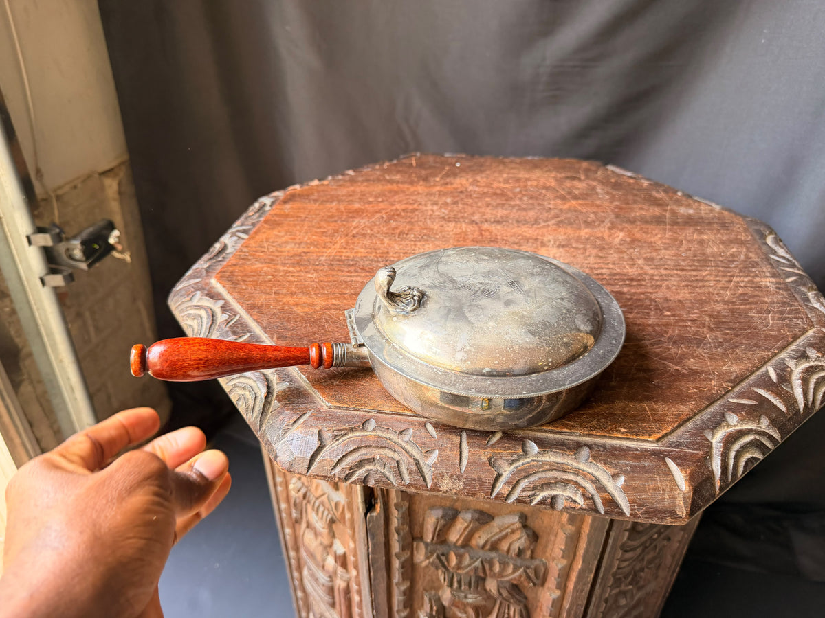Vintage English Silver Mfg Silverplate Silent Butler Pegasus Engraved 10.5"