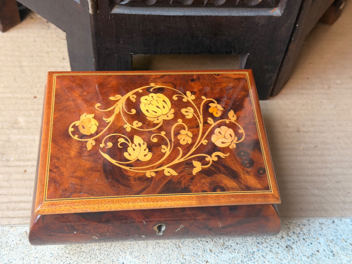 Vintage Reuge Swiss Music Box As Time Goes By Burl Wood Floral Inlay Jewelry Box 7"