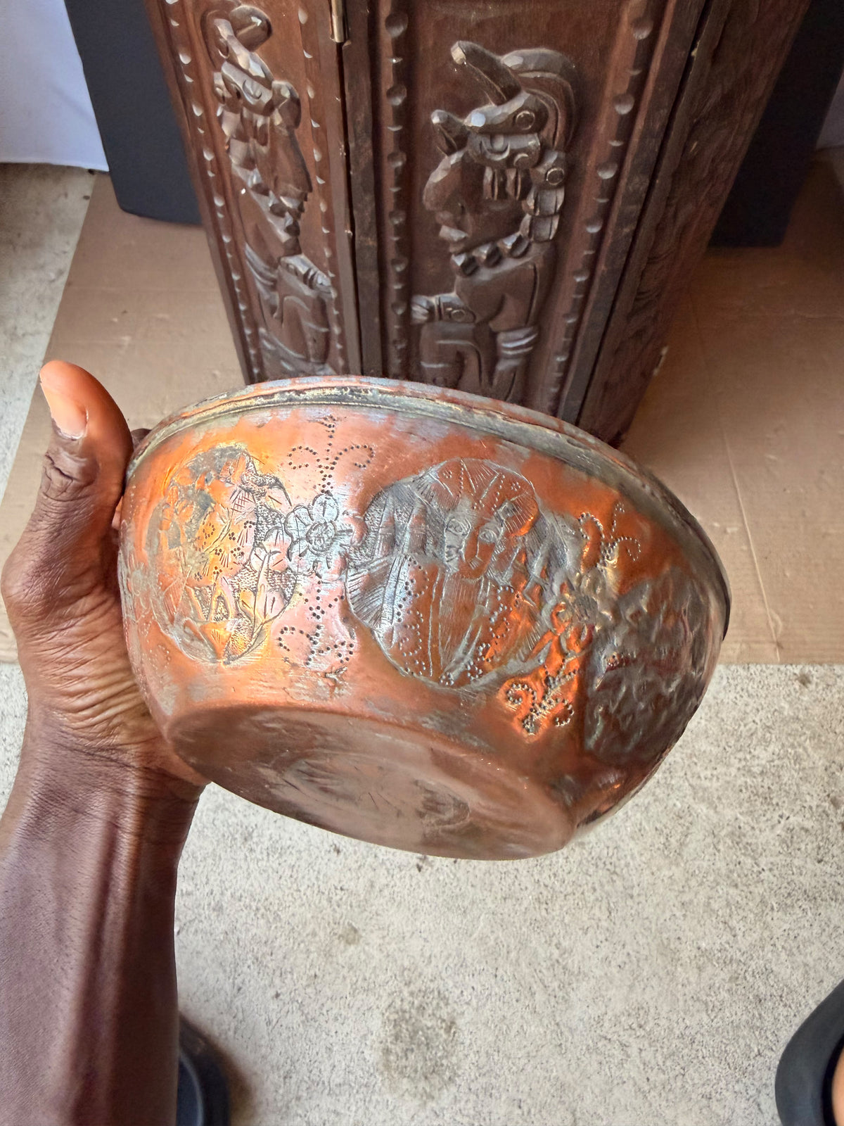 Vintage Middle Eastern Engraved Copper Bowl Figural Medallions Tinned Interior 7"