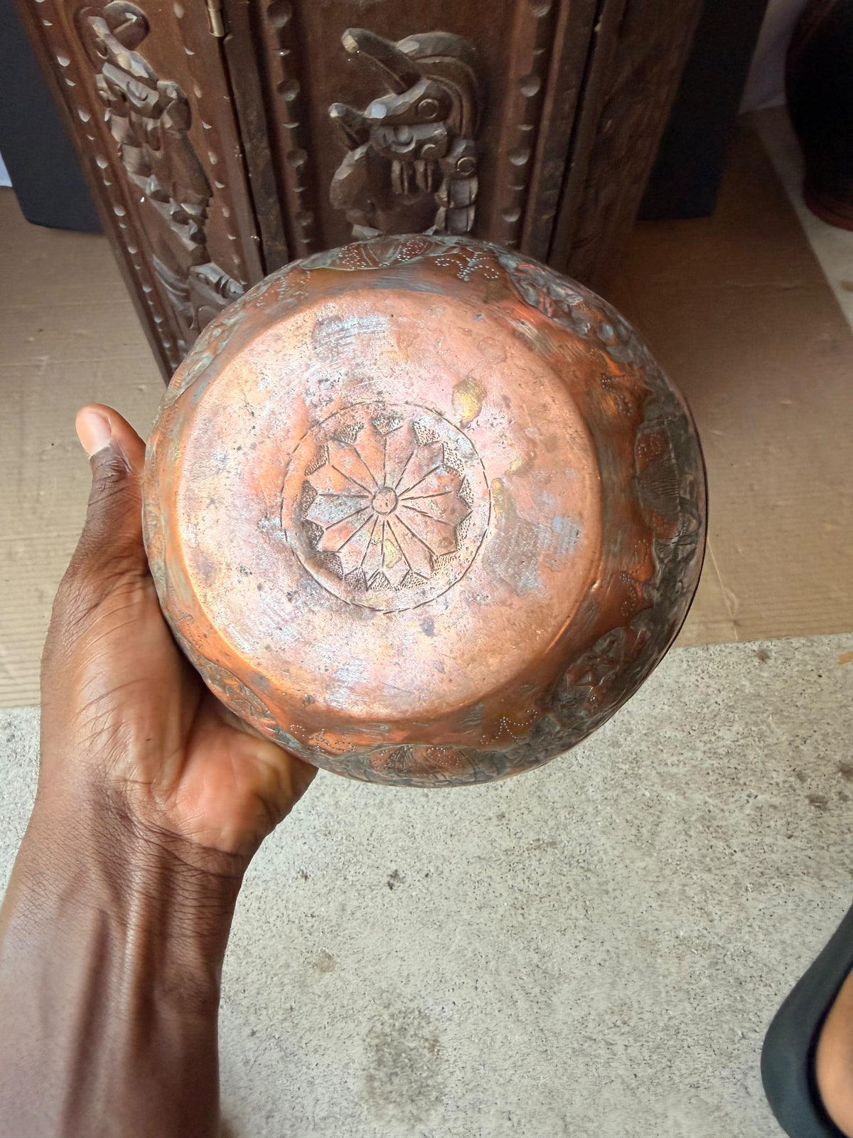 Vintage Middle Eastern Engraved Copper Bowl Figural Medallions Tinned Interior 7"