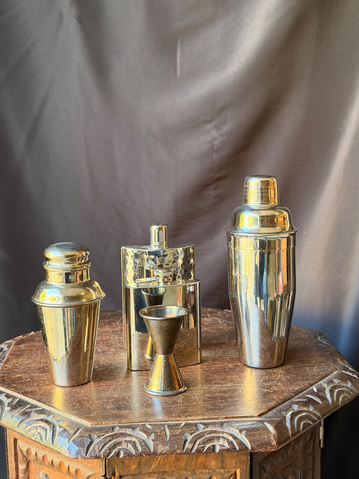 Stainless Barware Set 5 Pc Pier 1 Cocktail Shakers Hammered Flasks Jigger 9"