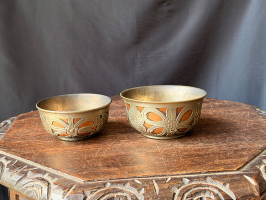 Vintage Nesting Pair Copper Bowls Silver Tone Metal Overlay Bow Flower 5"