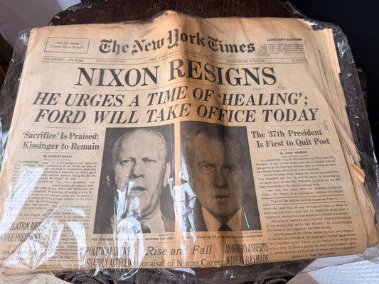 Vintage New York Times August 9 1974 Nixon Resigns Late City Edition Newspaper