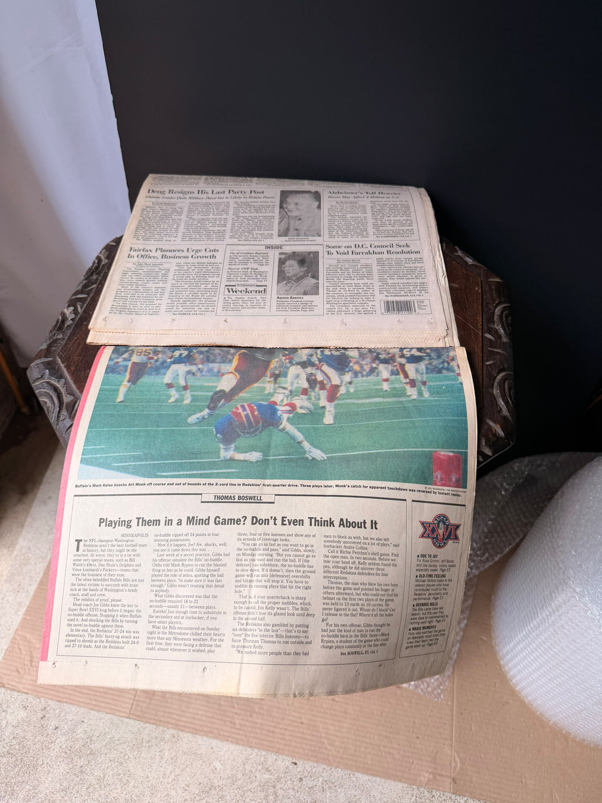 Washington Post 1989 Berlin Wall & 1992 Redskins Super Bowl XXVI Newspaper Lot - view 3