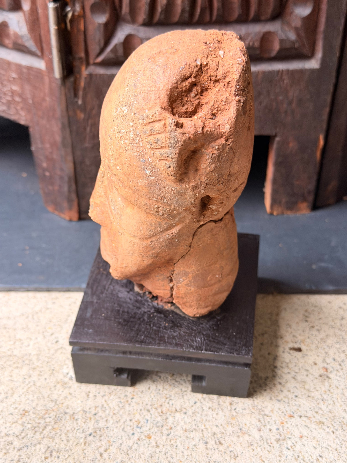 Sokoto Terracotta Head on Stand Nigeria Ex Barnes 4.5in – Age Untested
