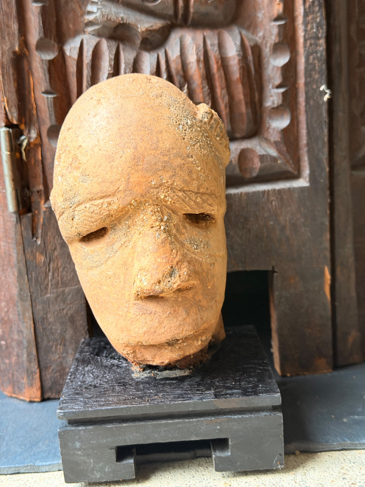 Sokoto Terracotta Head on Stand Nigeria Ex Barnes 4.5in – Age Untested