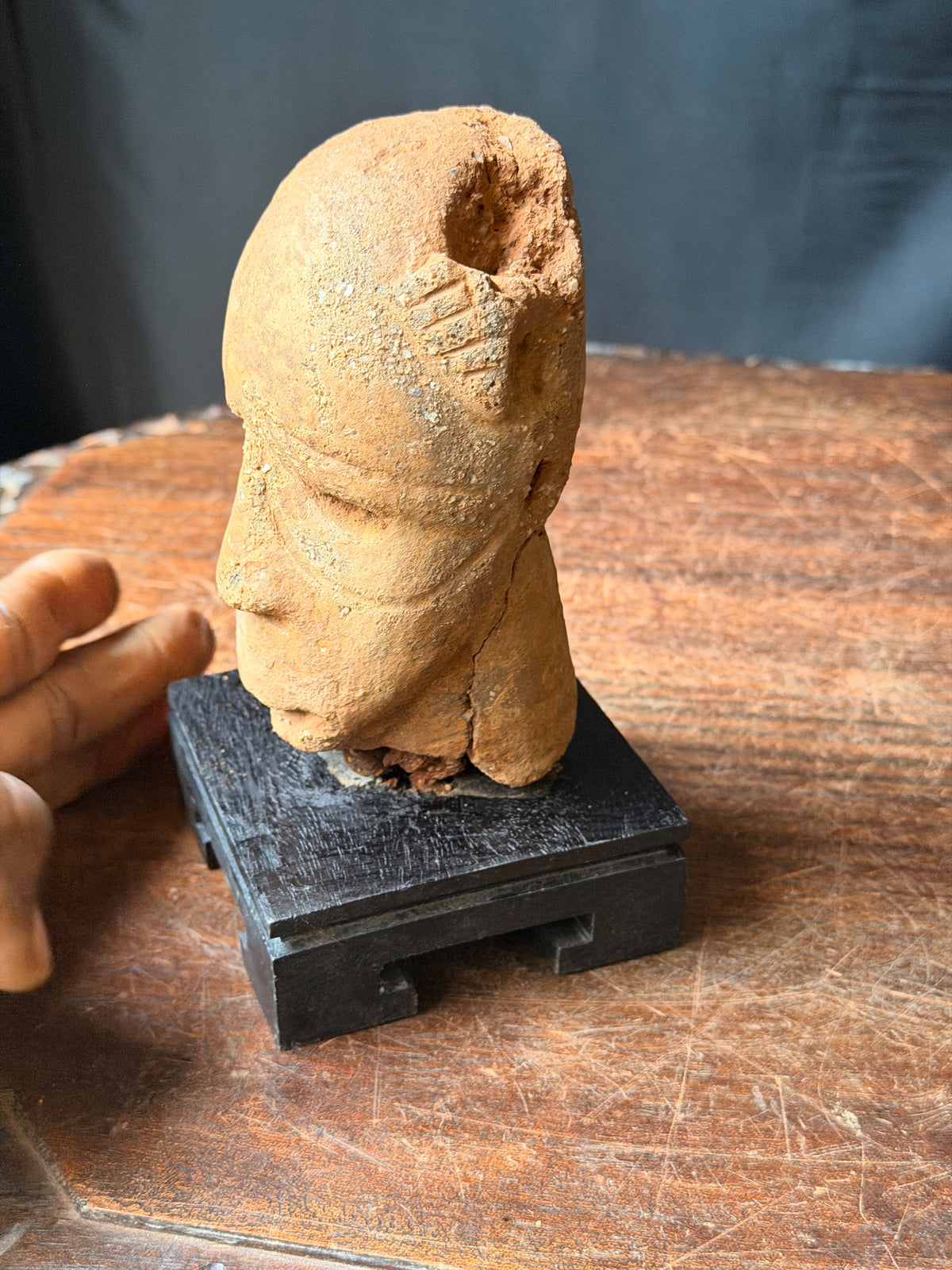 Sokoto Terracotta Head on Stand Nigeria Ex Barnes 4.5in – Age Untested