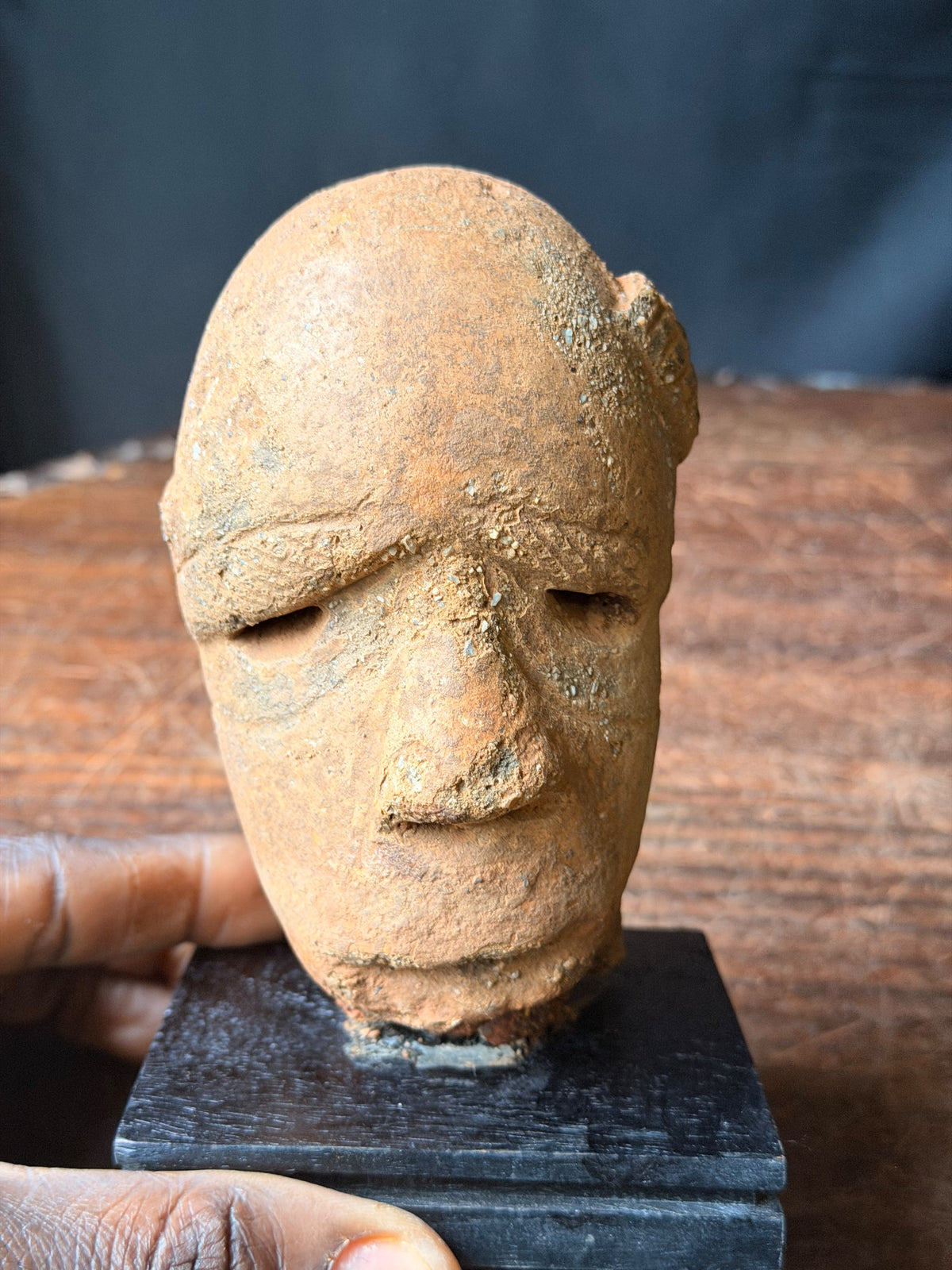 Sokoto Terracotta Head on Stand Nigeria Ex Barnes 4.5in – Age Untested
