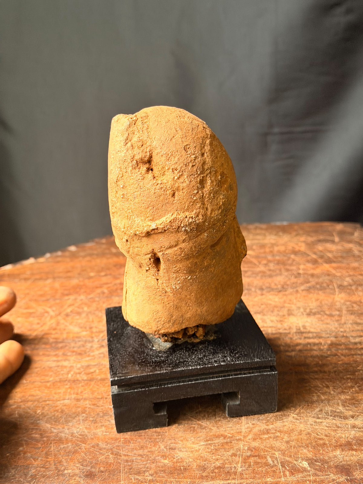 Sokoto Terracotta Head on Stand Nigeria Ex Barnes 4.5in – Age Untested