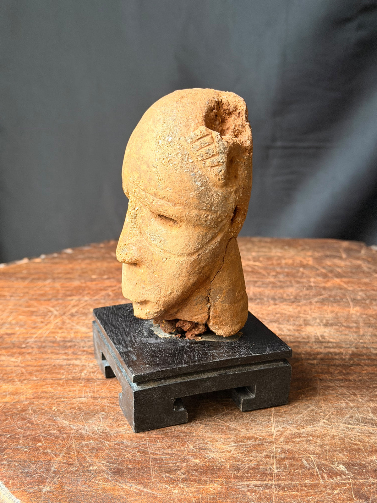 Sokoto Terracotta Head on Stand Nigeria Ex Barnes 4.5in – Age Untested