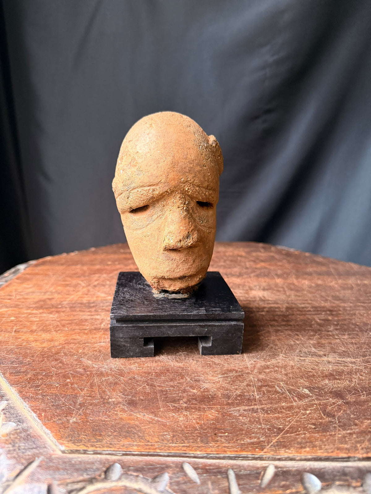 Sokoto Terracotta Head on Stand Nigeria Ex Barnes 4.5in – Age Untested