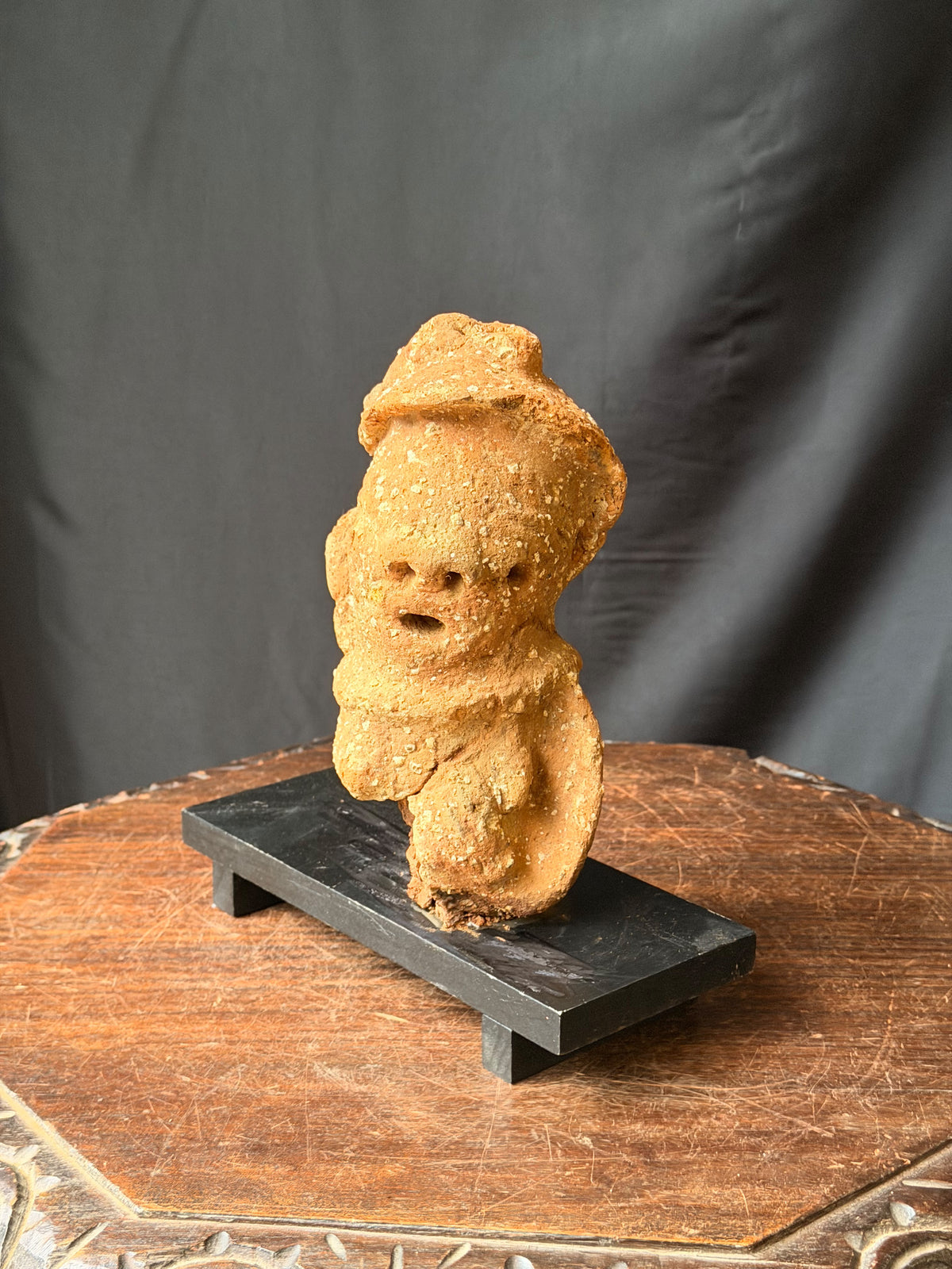 Nok Terracotta Bust with Cap & Raised Arm on Stand Ex Barnes 8in - Age Untested