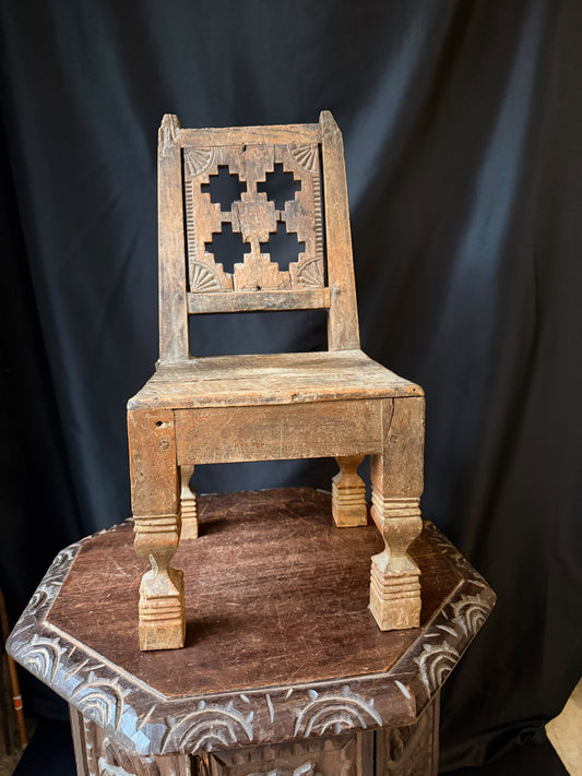 Vintage Hand Carved Wood Folk Art Chair Stepped Cross Fretwork Back 20"