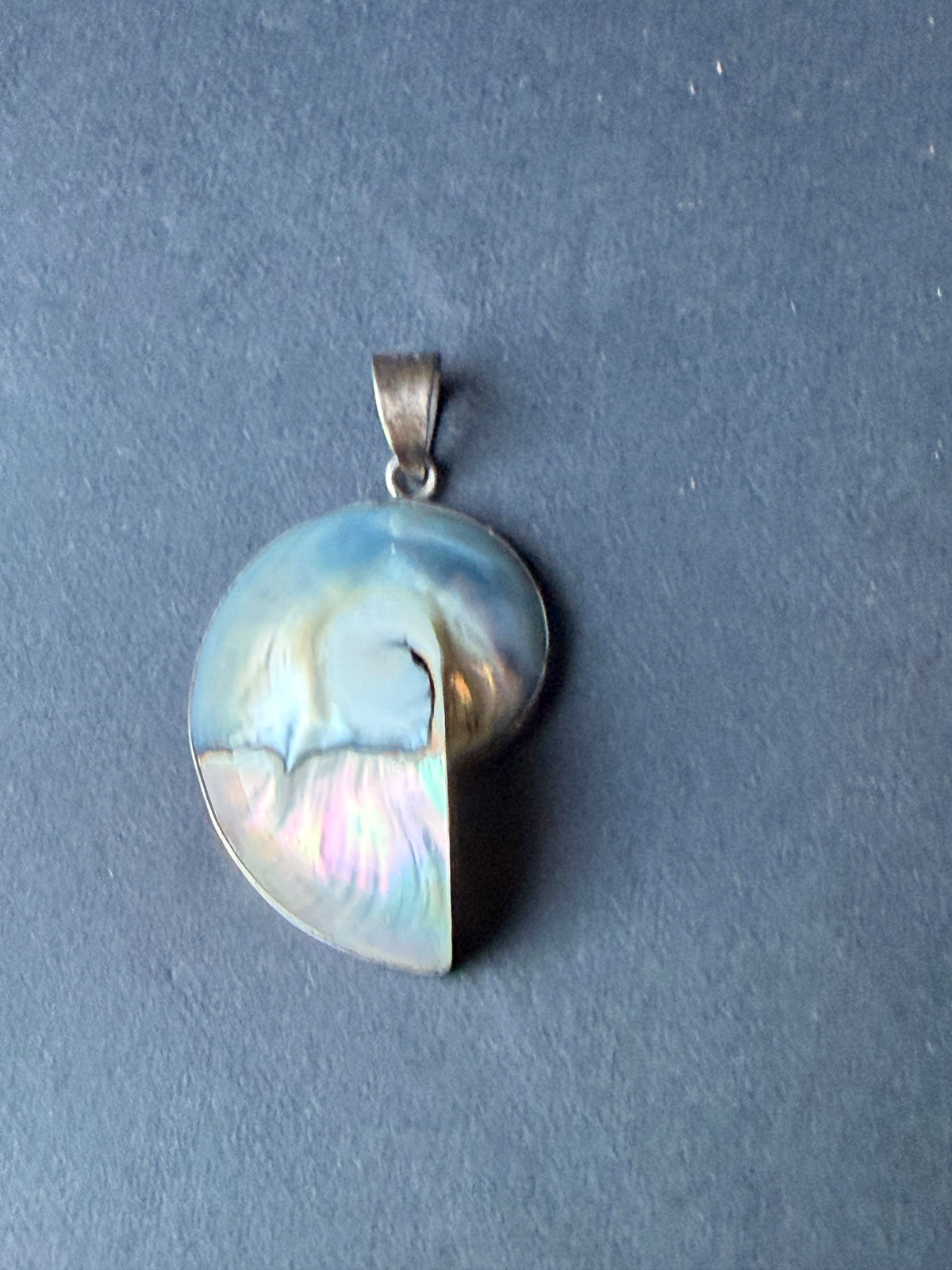 Vintage 925 Sterling Silver Pearlized Nautilus Shell Pendant 1.2"