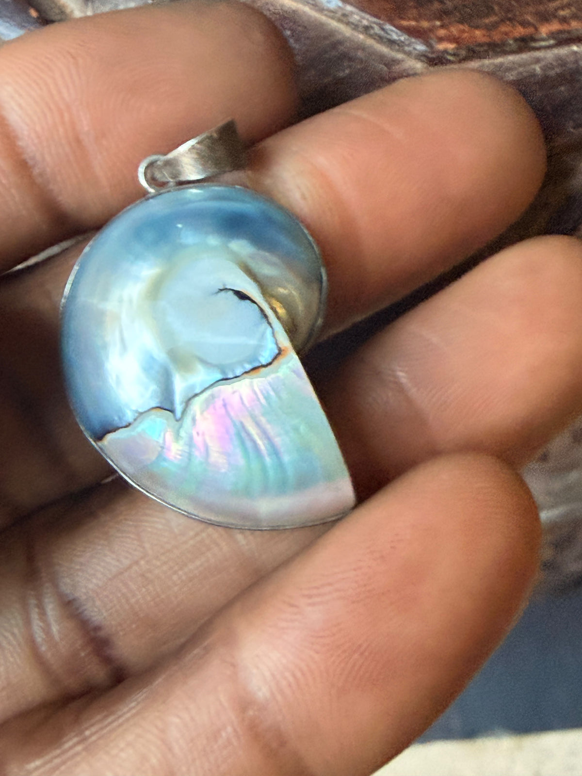 Vintage 925 Sterling Silver Pearlized Nautilus Shell Pendant 1.2"