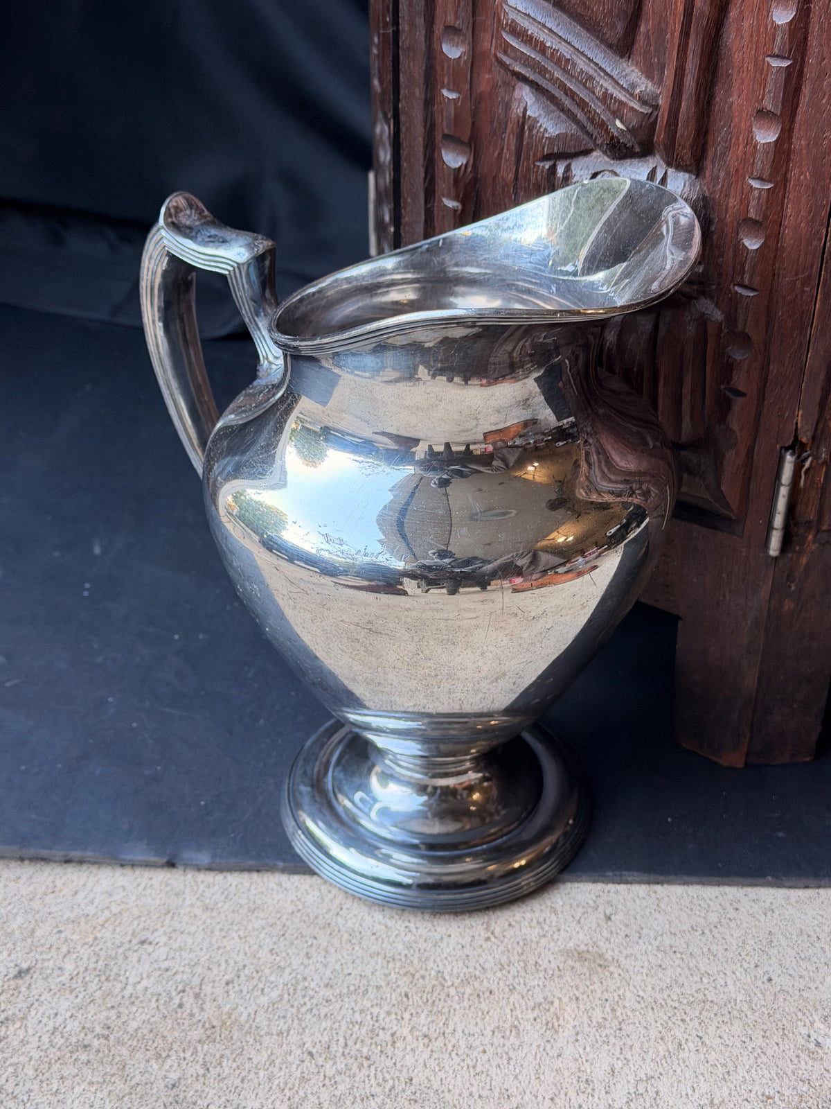 Antique Simpson Hall Miller Silverplate Footed Water Pitcher Reeded Handle 8.8"