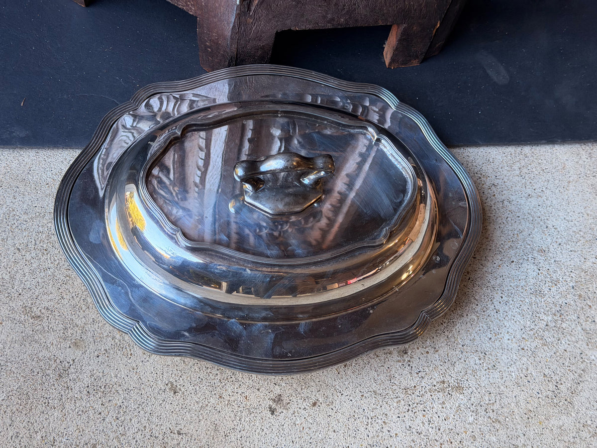 Vintage FB Rogers Sheffield Silverplate Covered Oval Entree Dish Reeded 11.3"