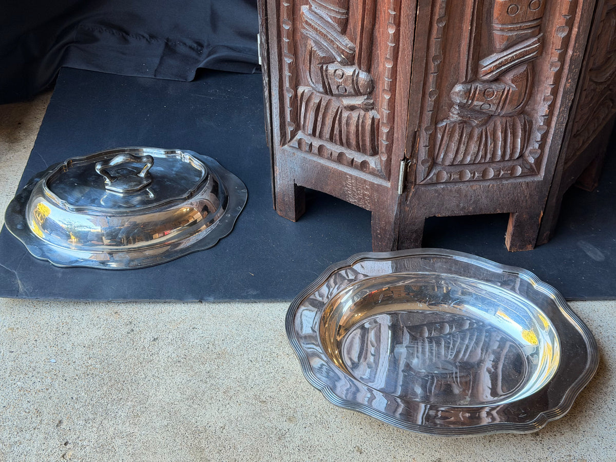 Vintage FB Rogers Sheffield Silverplate Covered Oval Entree Dish Reeded 11.3"