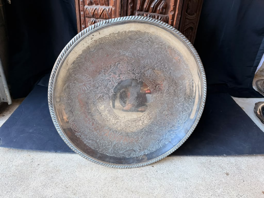 Vintage English Silver Mfg Silverplate Round Engraved Serving Tray Gadroon 17.7"