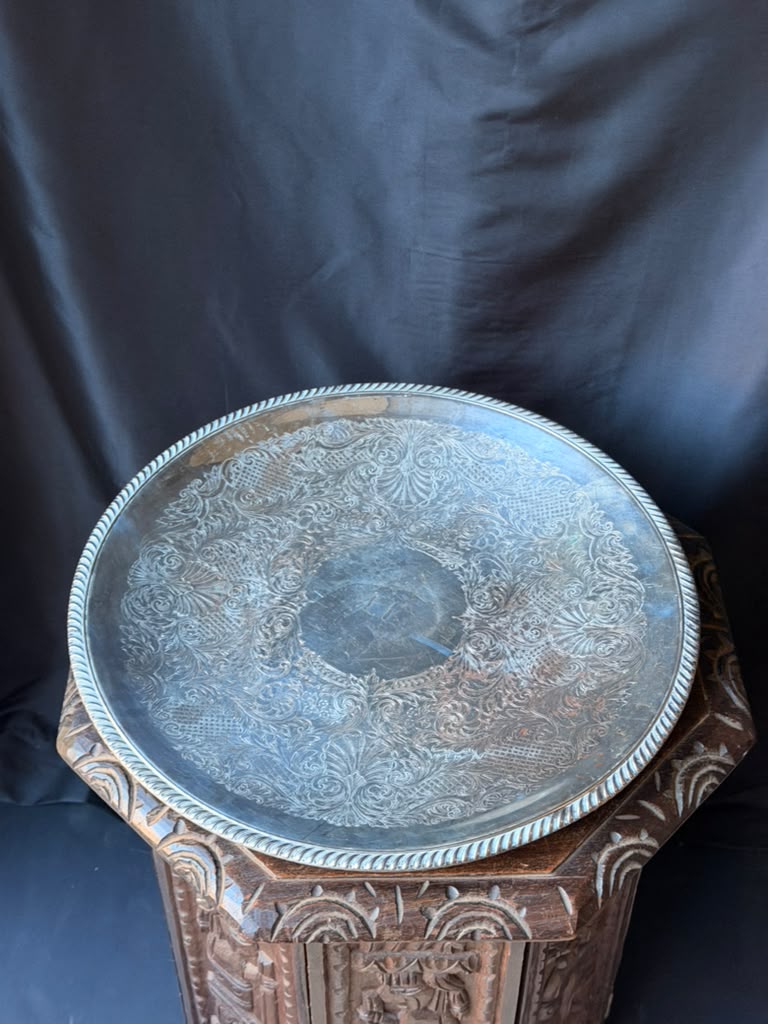 Vintage English Silver Mfg Silverplate Round Engraved Serving Tray Gadroon 17.7"