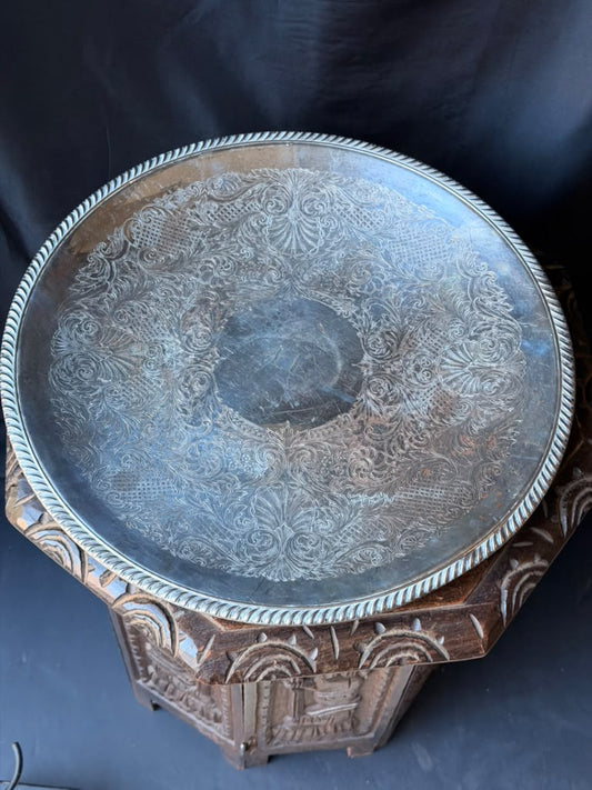 Vintage English Silver Mfg Silverplate Round Engraved Serving Tray Gadroon 17.7"