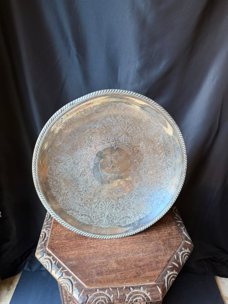 Vintage English Silver Mfg Silverplate Round Engraved Serving Tray Gadroon 17.7"
