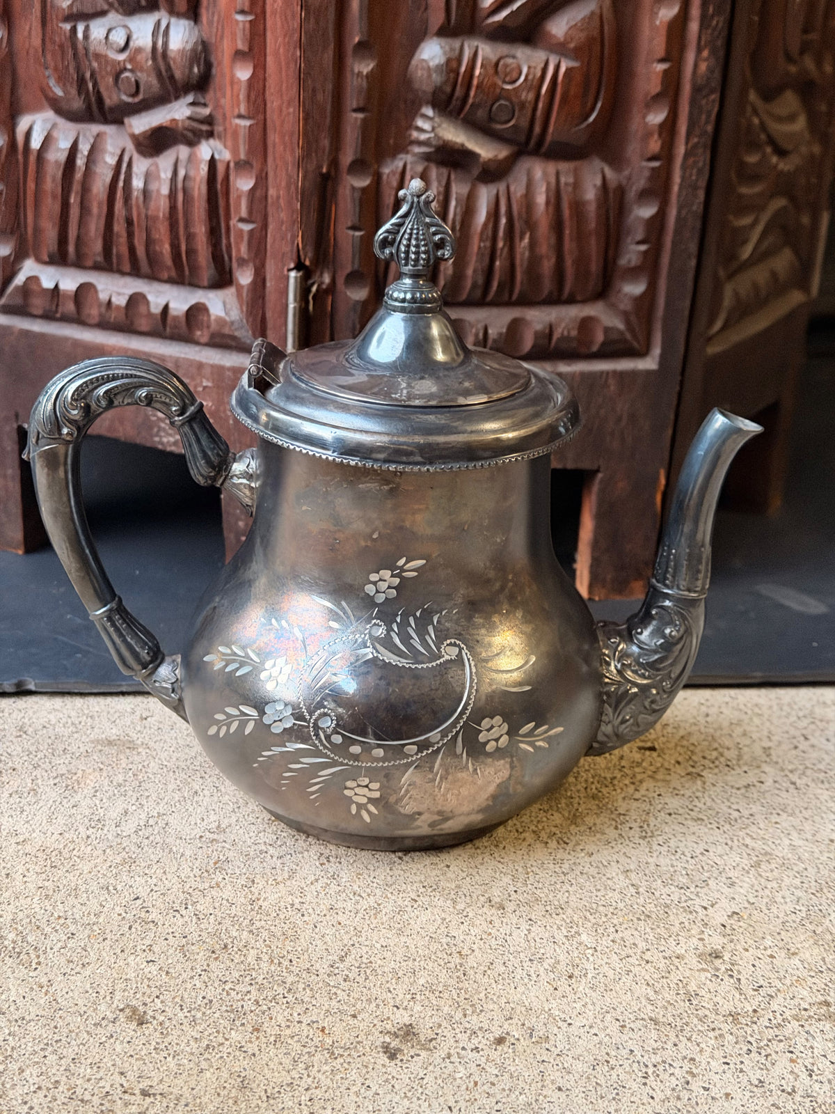 Antique Forbes Silver Co Quadruple Silverplate Teapot Engraved Floral #177 7.8"