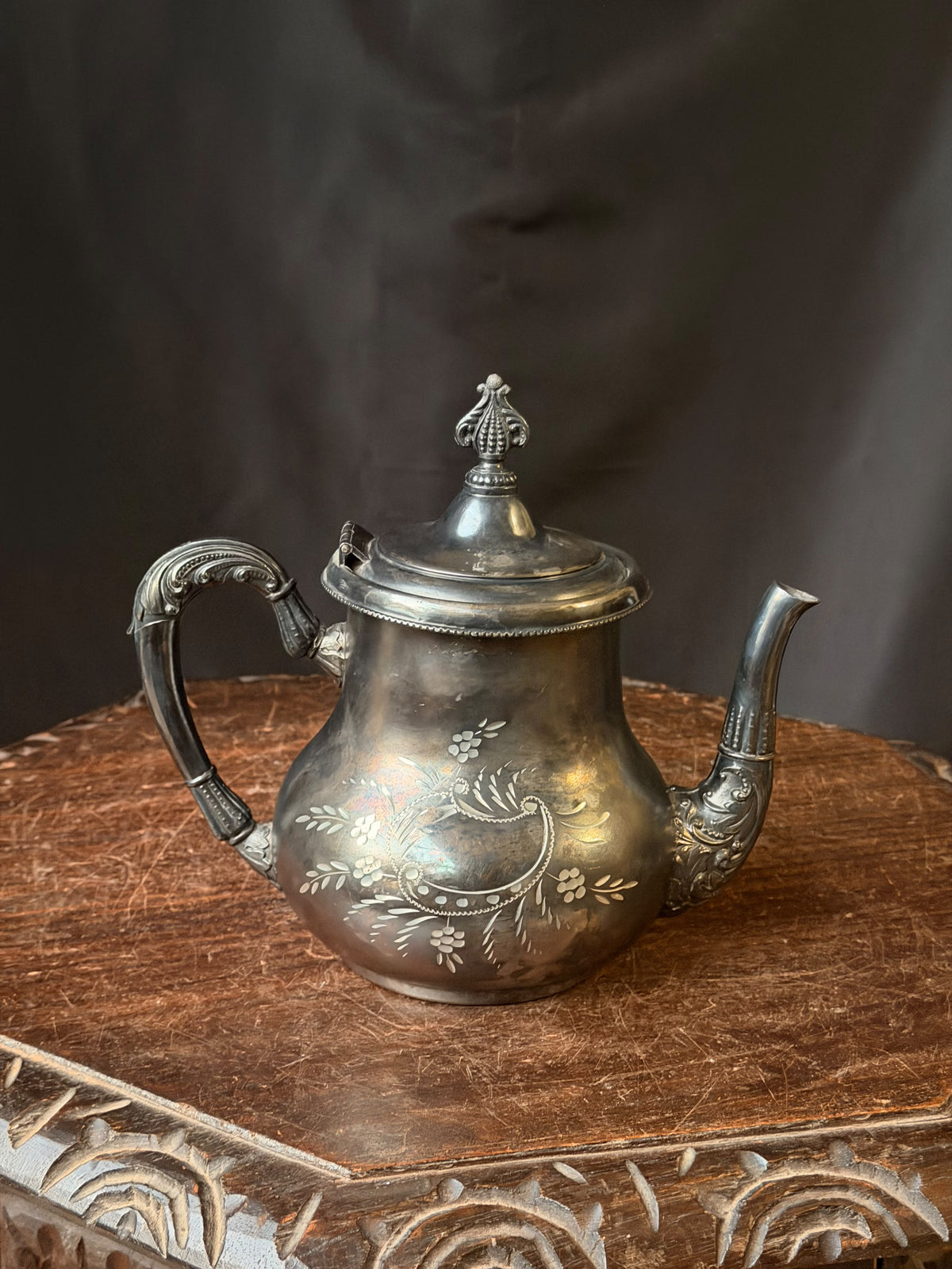 Antique Forbes Silver Co Quadruple Silverplate Teapot Engraved Floral #177 7.8"