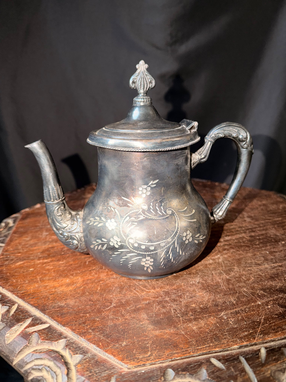 Antique Forbes Silver Co Quadruple Silverplate Teapot Engraved Floral #177 7.8"