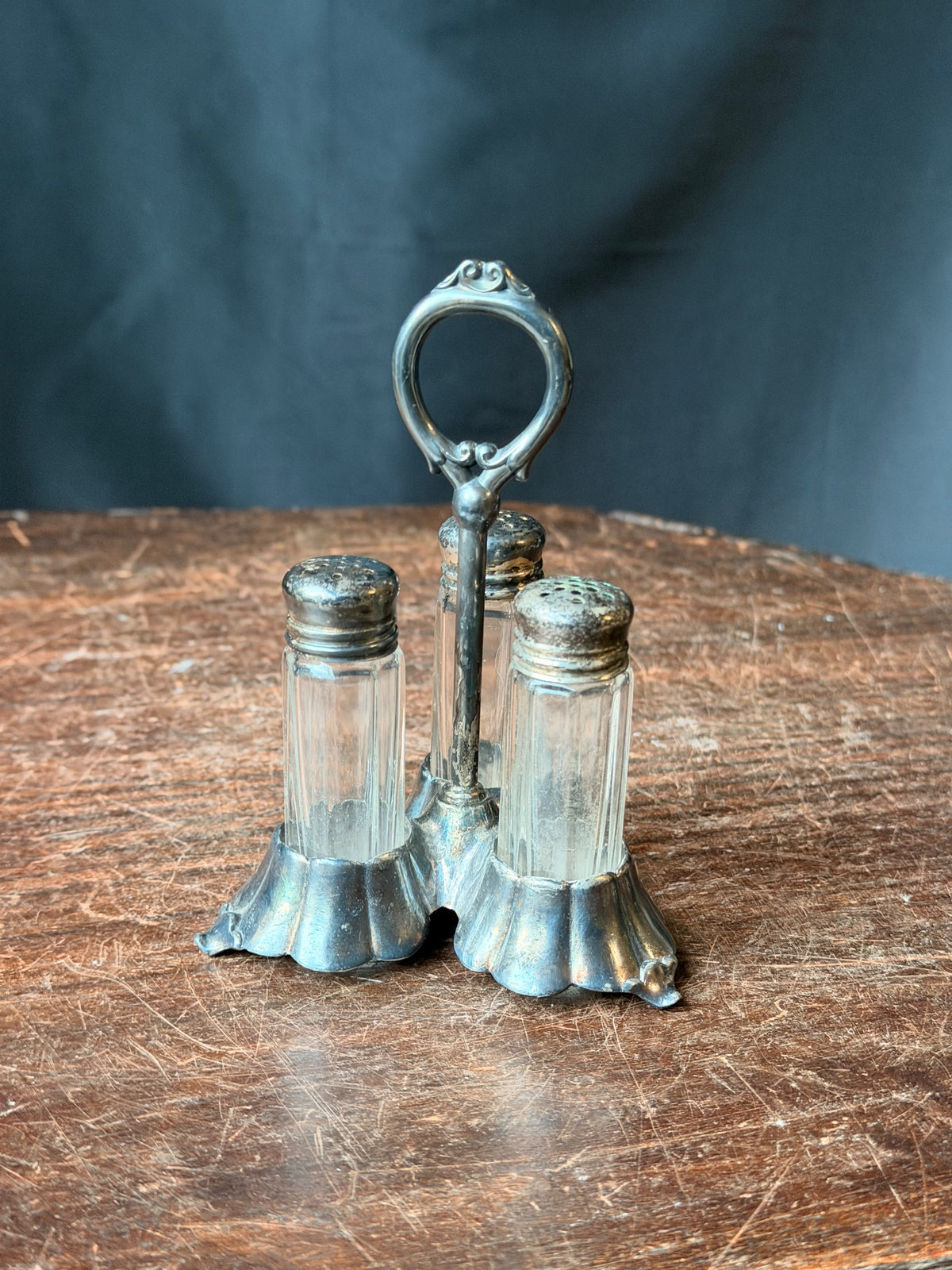 Antique Homan Mfg Co Silverplate 3 Glass Shaker Caster Set with Ring Handle 5"