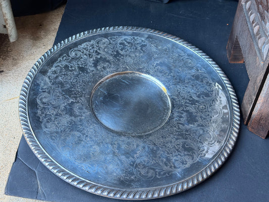 Vintage English Silver Mfg USA Silverplate Round Serving Tray Engraved Rope 12"