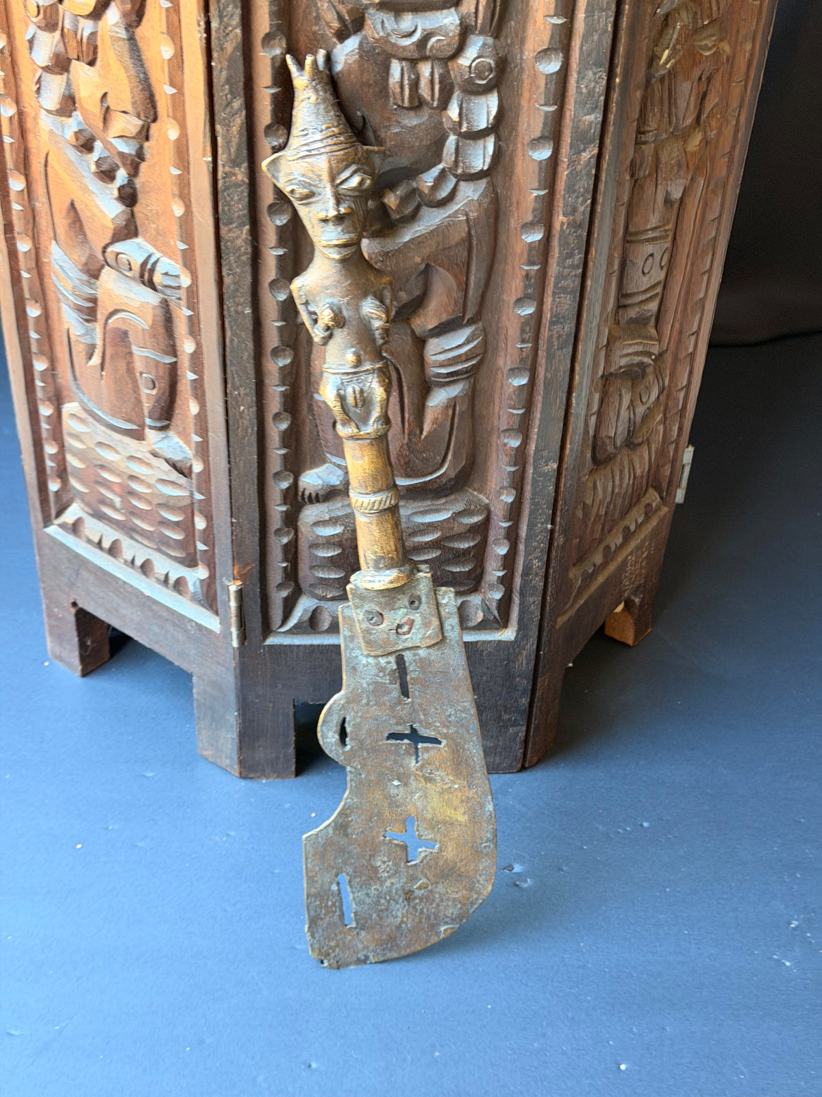 Vintage Fon Dahomey Bronze Ceremonial Knife Female Figure Pierced Blade 17"