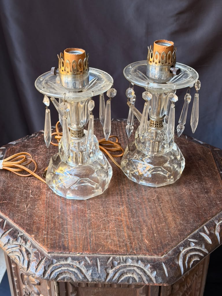 Vintage Pair Clear Glass Boudoir Lamps Hanging Prisms Octagonal Working 9.5"