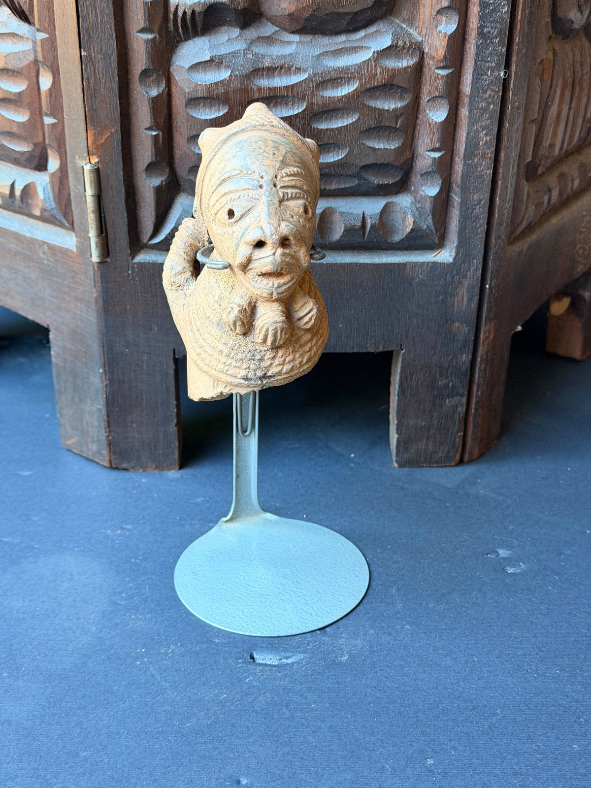 Nok Terracotta Bust Raised Arm Beaded Collar Stand Ex Barnes 4in - Age Untested