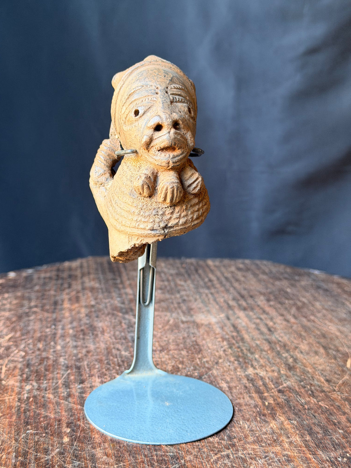 Nok Terracotta Bust Raised Arm Beaded Collar Stand Ex Barnes 4in - Age Untested