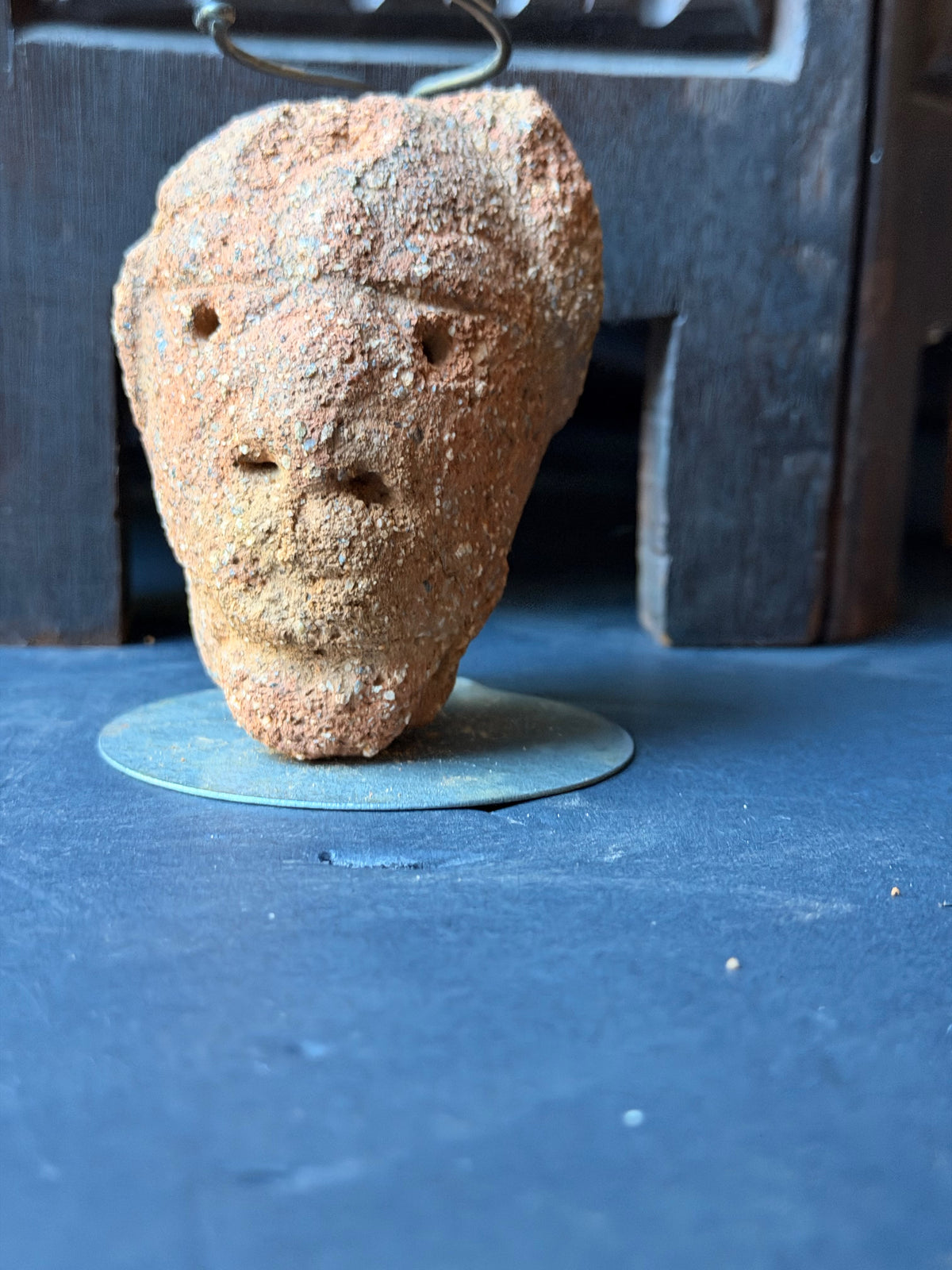 Nok Terracotta Head Incised Brow on Stand Ex Barnes 3.5in - Age Untested