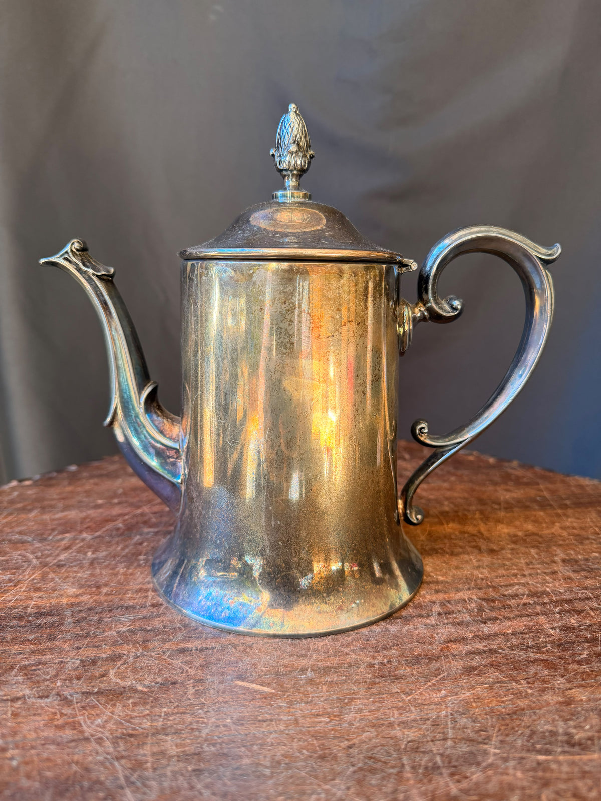 Vintage E.P.C. Lynn Silver Plate Coffee Pot Hinged Lid Pinecone Finial 8.4in
