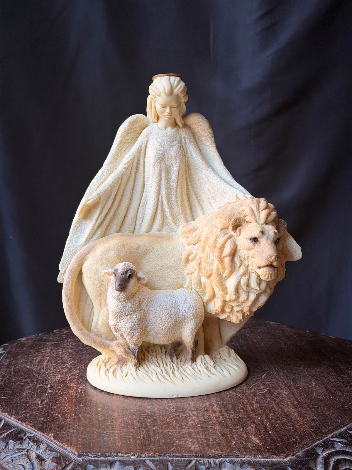 Vintage 1992 United Design Angel Lion & Lamb Figurine AA-020 Limited Edition 12"