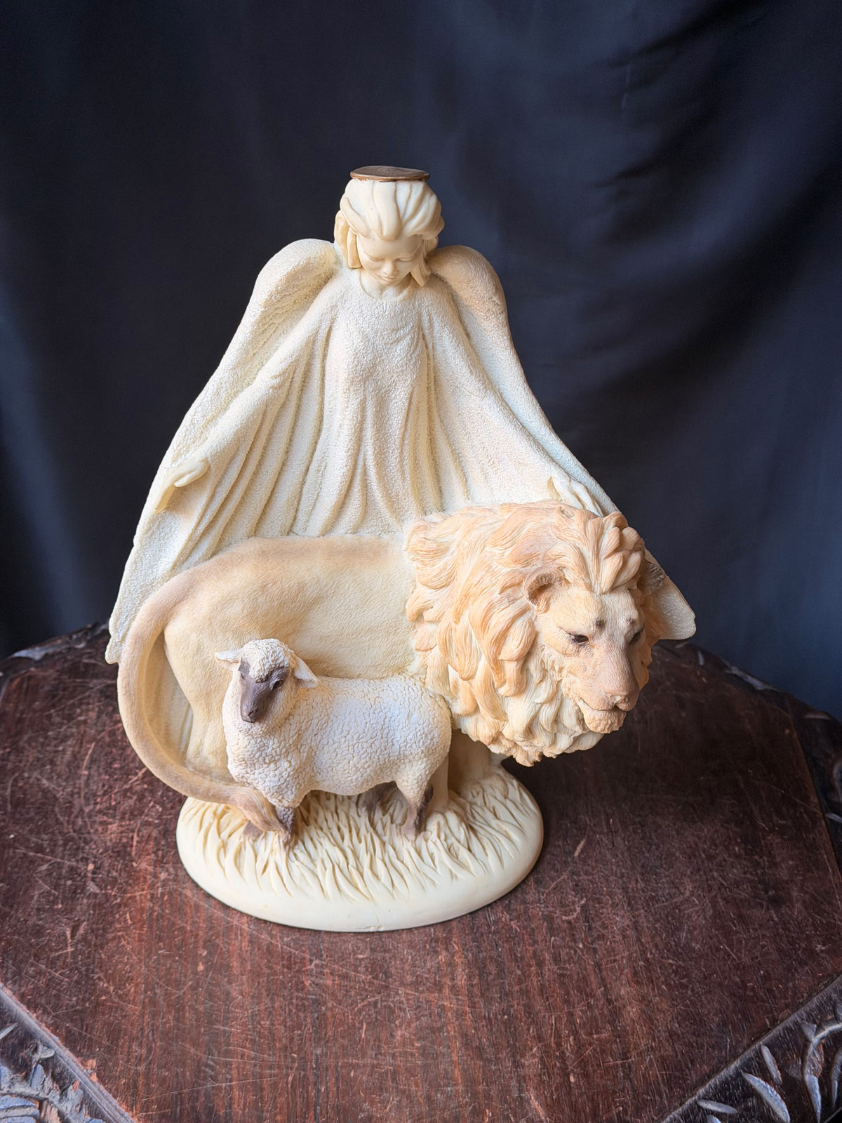 Vintage 1992 United Design Angel Lion & Lamb Figurine AA-020 Limited Edition 12"