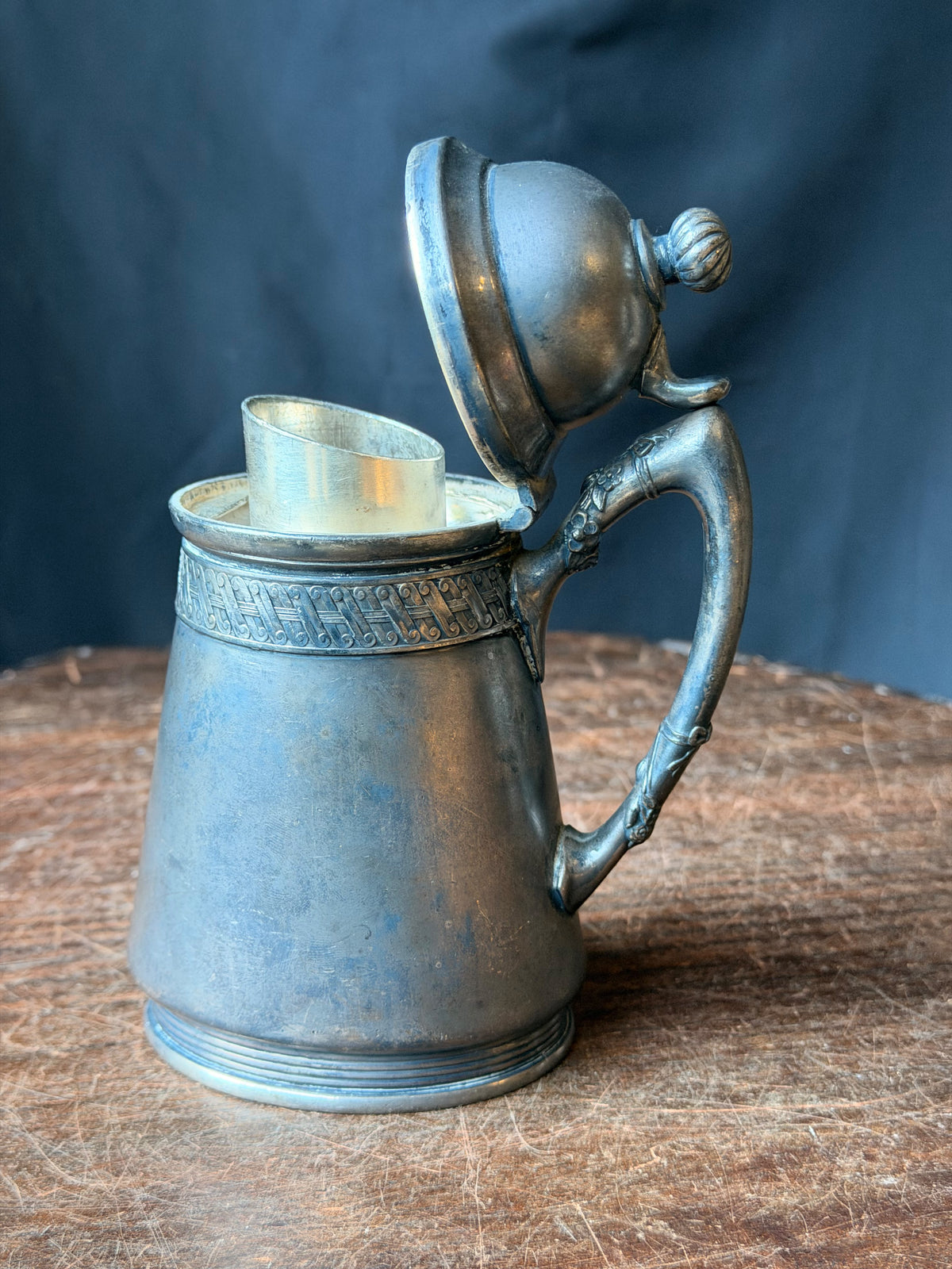 Antique Reed & Barton Silverplate Syrup Pitcher Hinged Lid 3241 Victorian 6 in